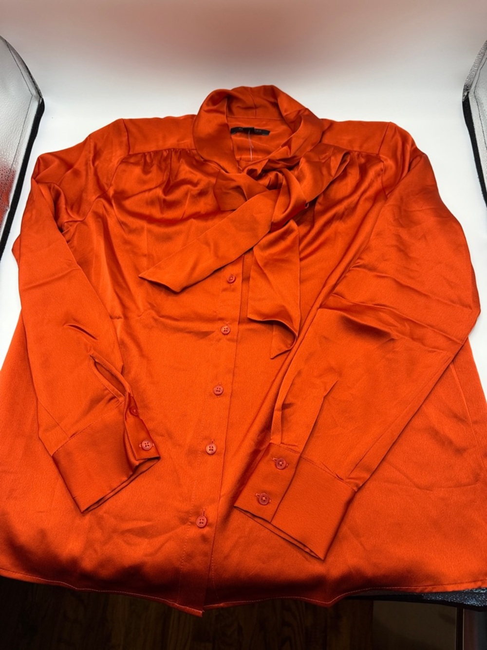 NWT Ann Taylor Long Sleeved Button Up Bow Tie-Neck Blouse Petite Small